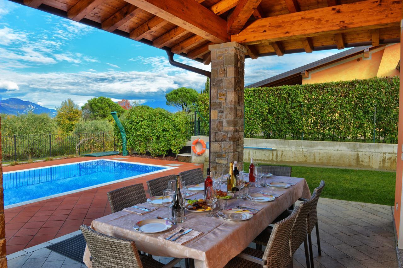 Villa Artemia Manerba del Garda Exterior photo